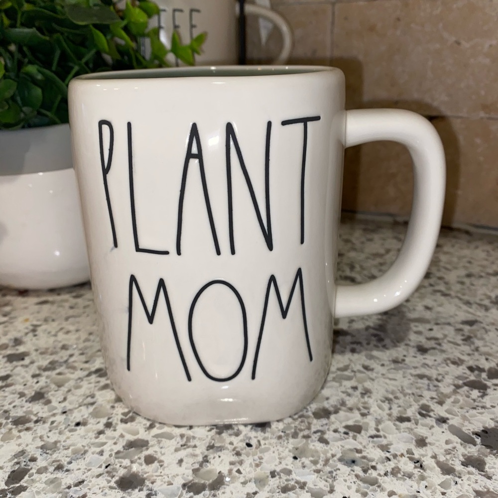 Rae Dunn “Plant Mom” Mug